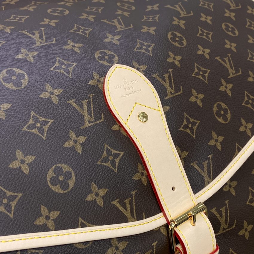 Replica Louis Vuitton Hunting Bag