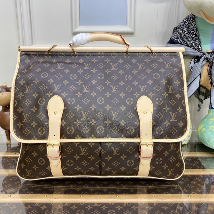 Replica Louis Vuitton Hunting Bag