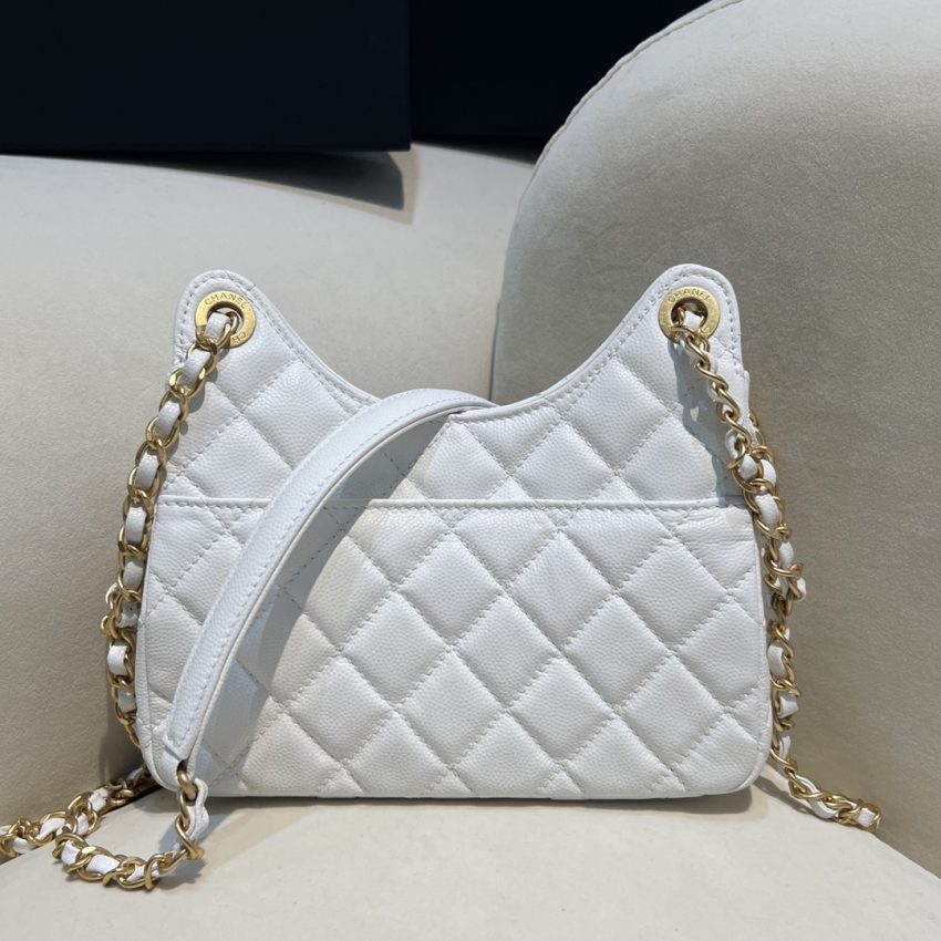 Replica CHANEL 23c Hobo Small White